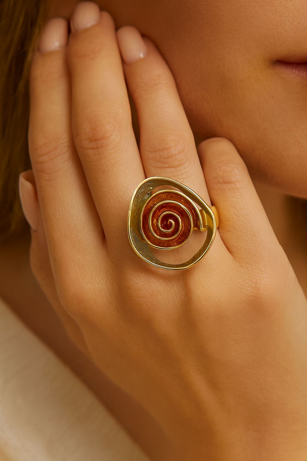 Adjustable artistic spiral ring worn on hand
