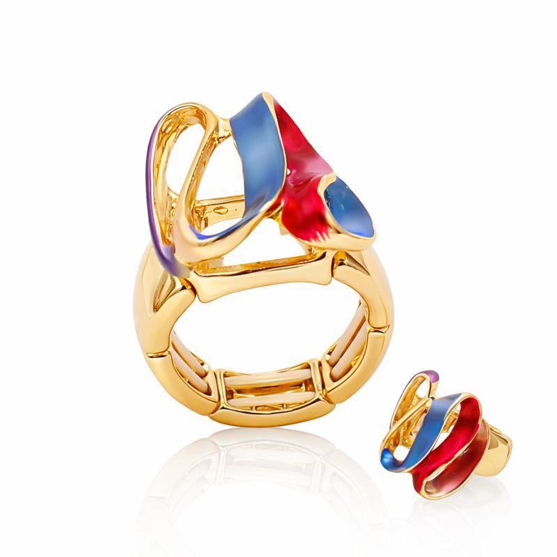 Color block enamel gold ring worn on hand with modern artistic design