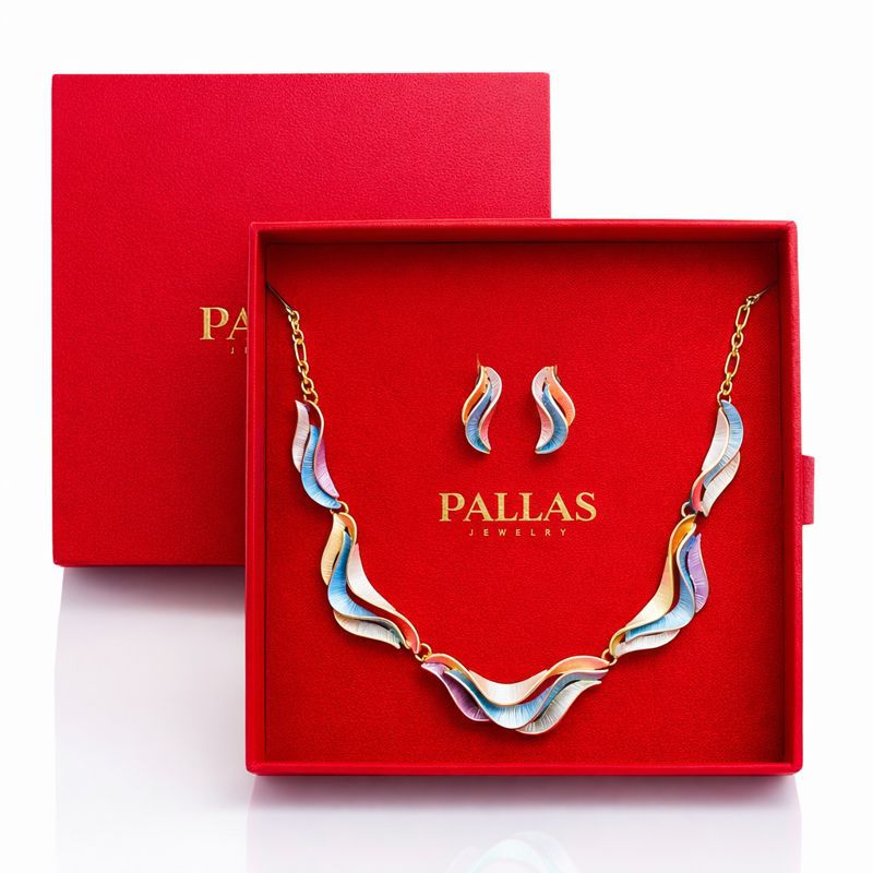 Enamel necklace and earrings set presented in gift box