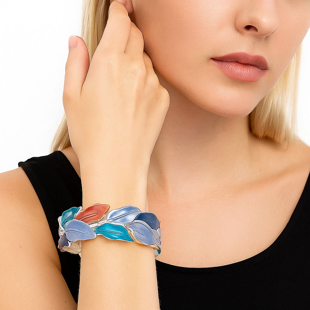 Stretch enamel leaf bracelet with hand painted color finish