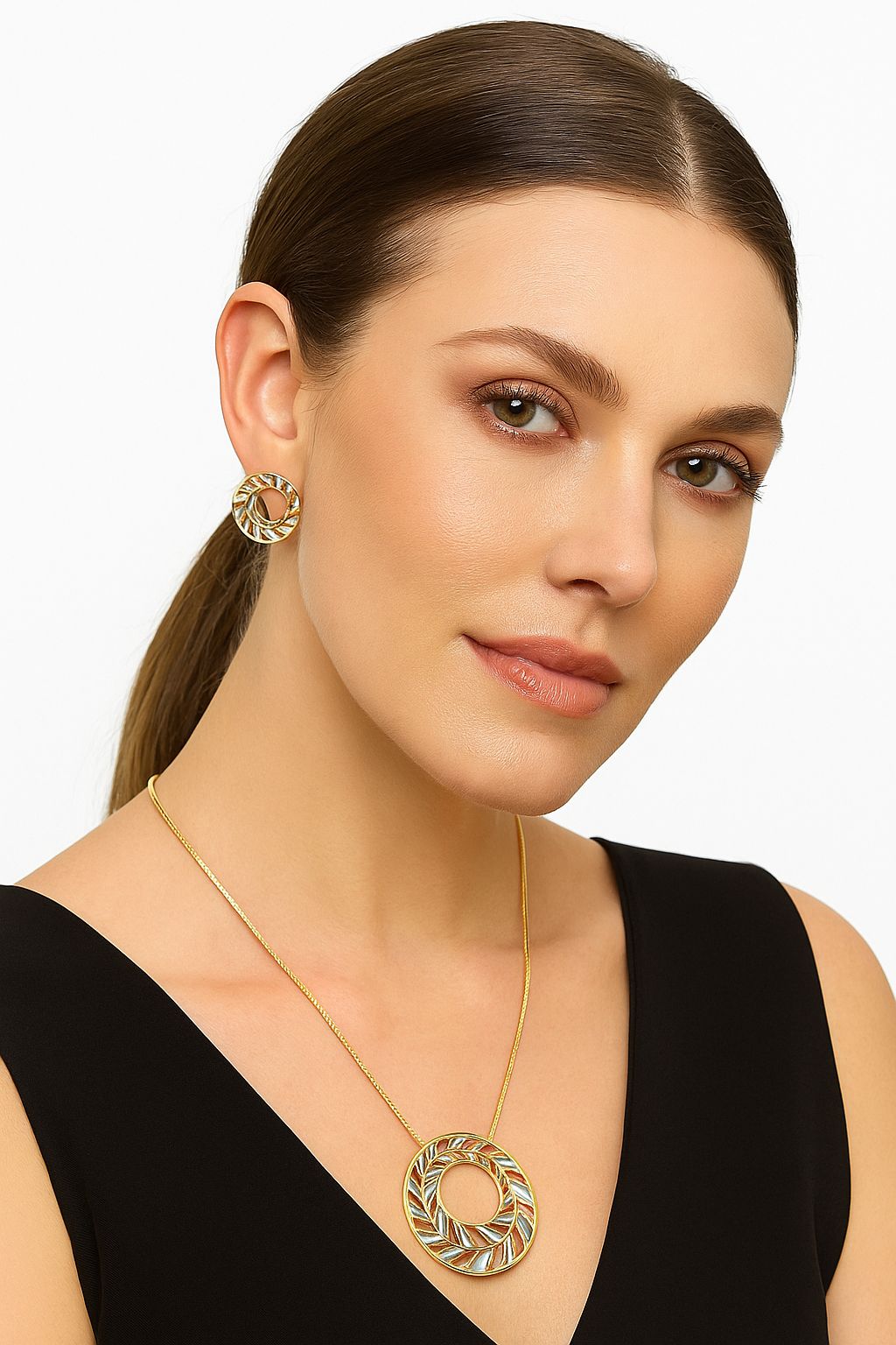 Gold Circle Pendant Necklace and Earrings Set – Hand-Painted Enamel, KC Gold Plated Alloy Jewelry, Textured Round Statement Gift Set