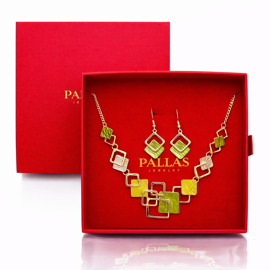 Green enamel gold necklace and earrings set in luxury gift box