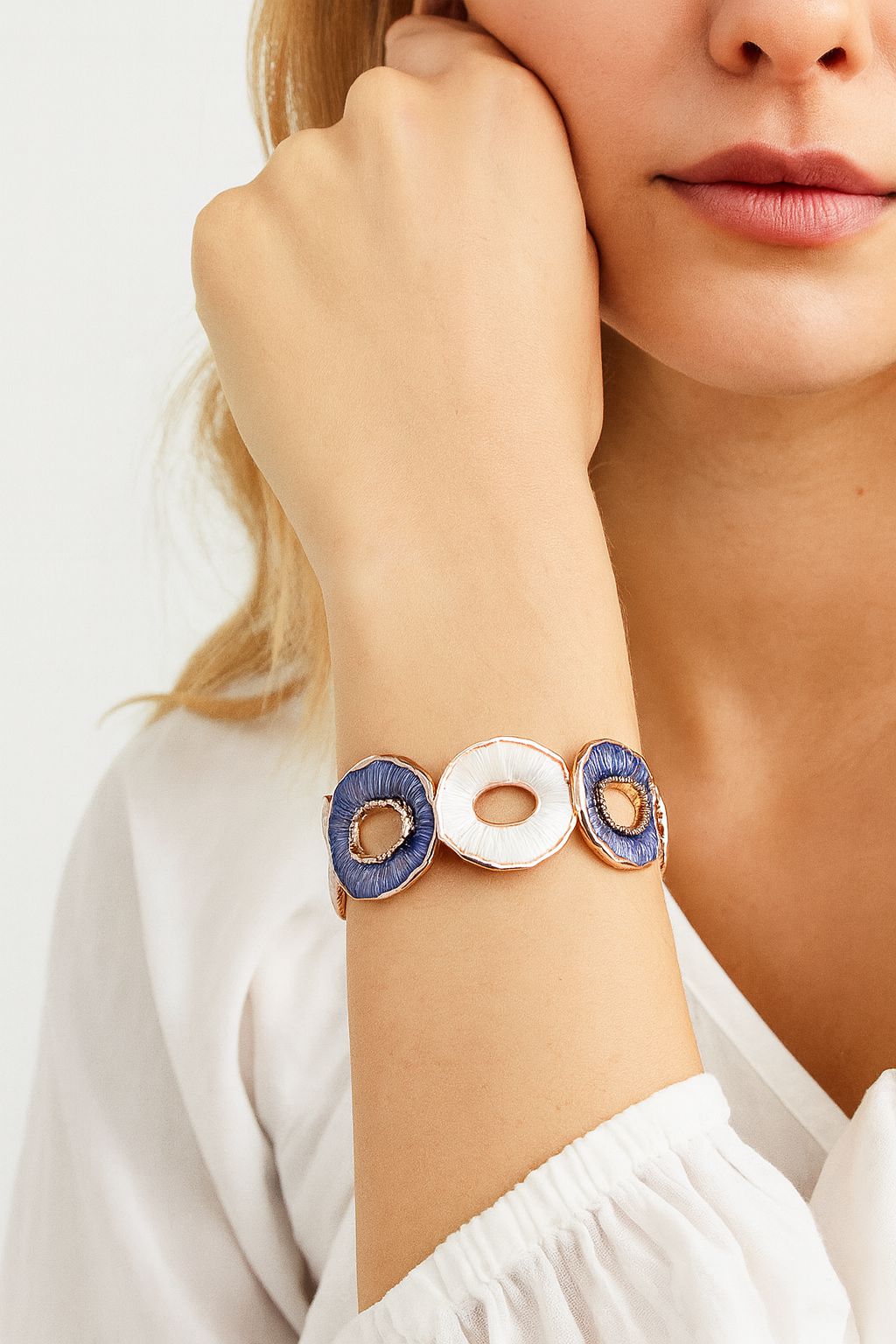 Colorful enamel alloy bracelet with handcrafted detailing
