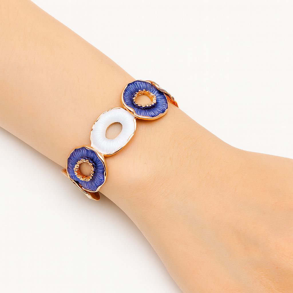 Stretch fit enamel bangle with KC gold finish