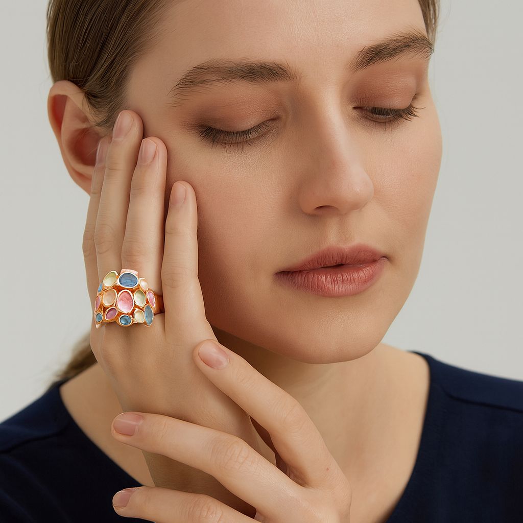 KC gold plated alloy ring with hand-painted enamel artistic design