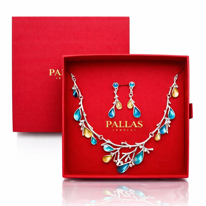 Nature inspired enamel necklace and earrings set in KC gold plated alloy