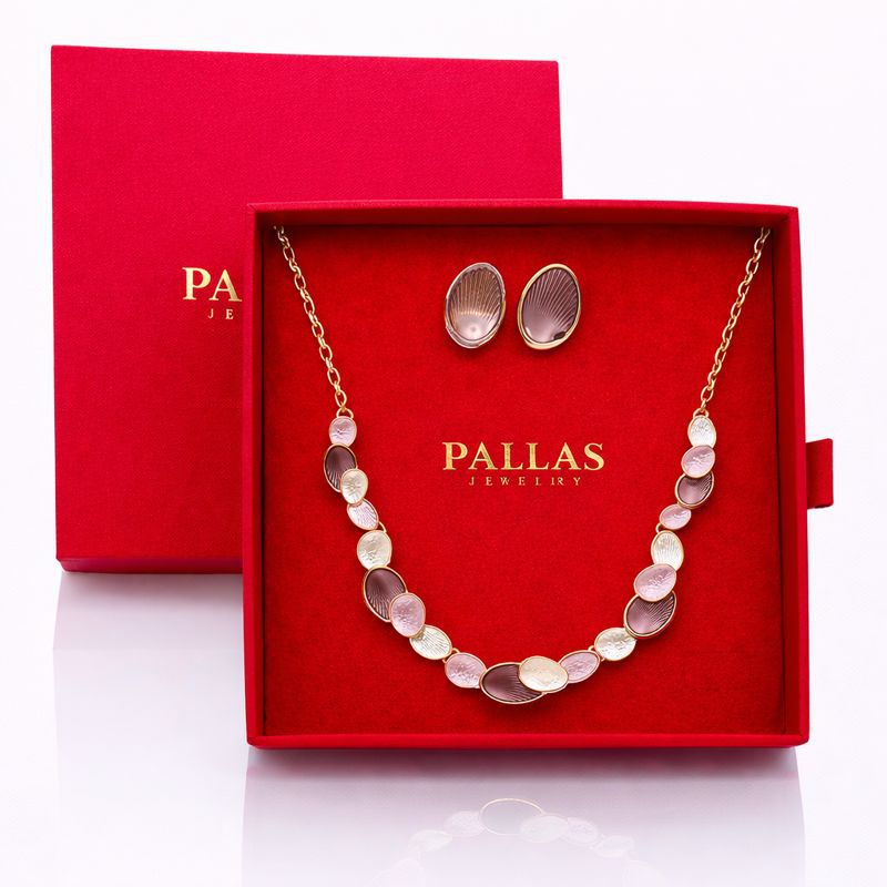 Elegant necklace and earrings set in gift box with KC gold finish