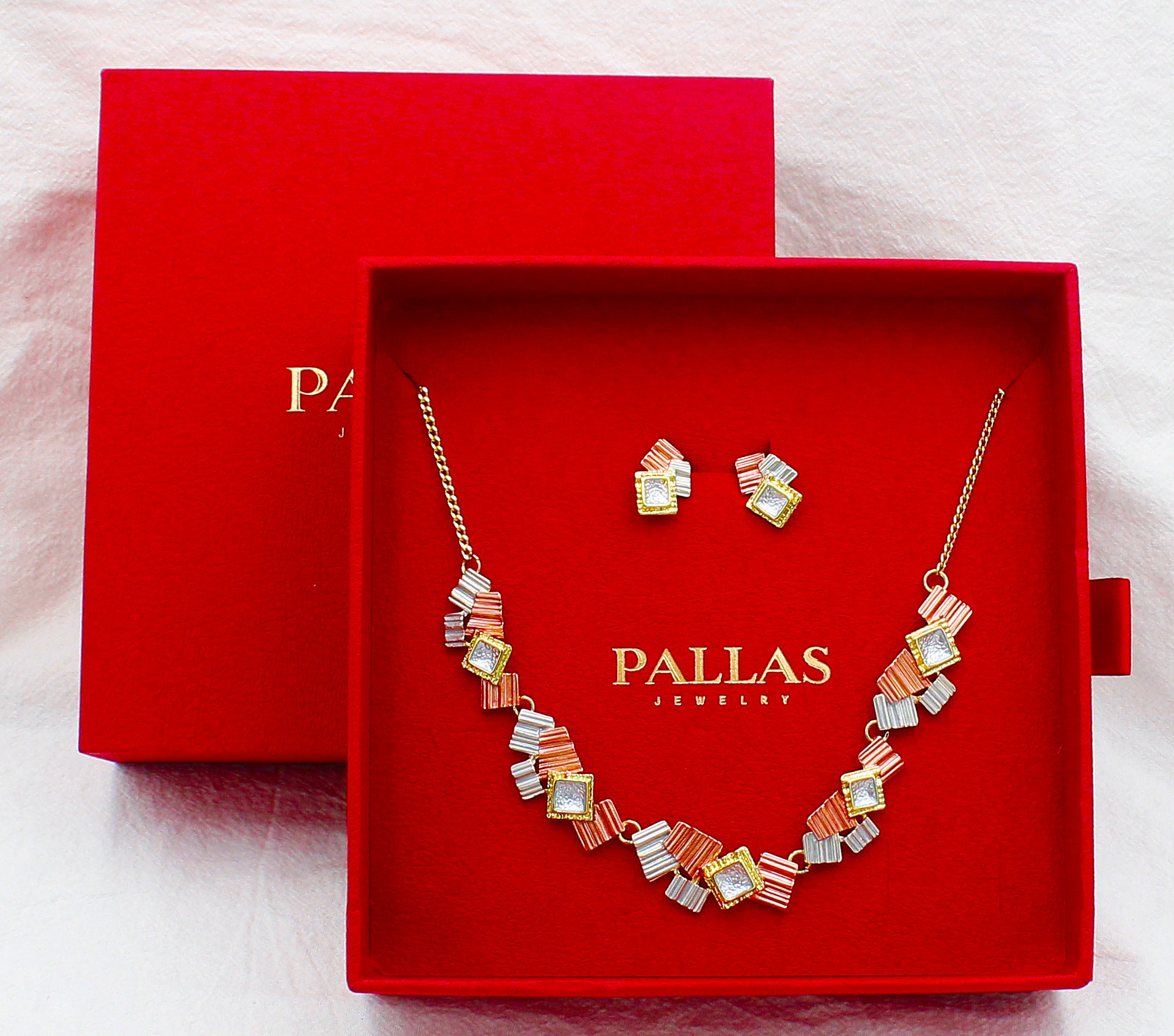 PALLAS red box with artistic brushstroke necklace and hoop earring set