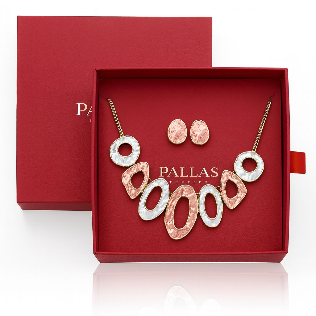 Pallas jewelry gift box with enamel oval necklace