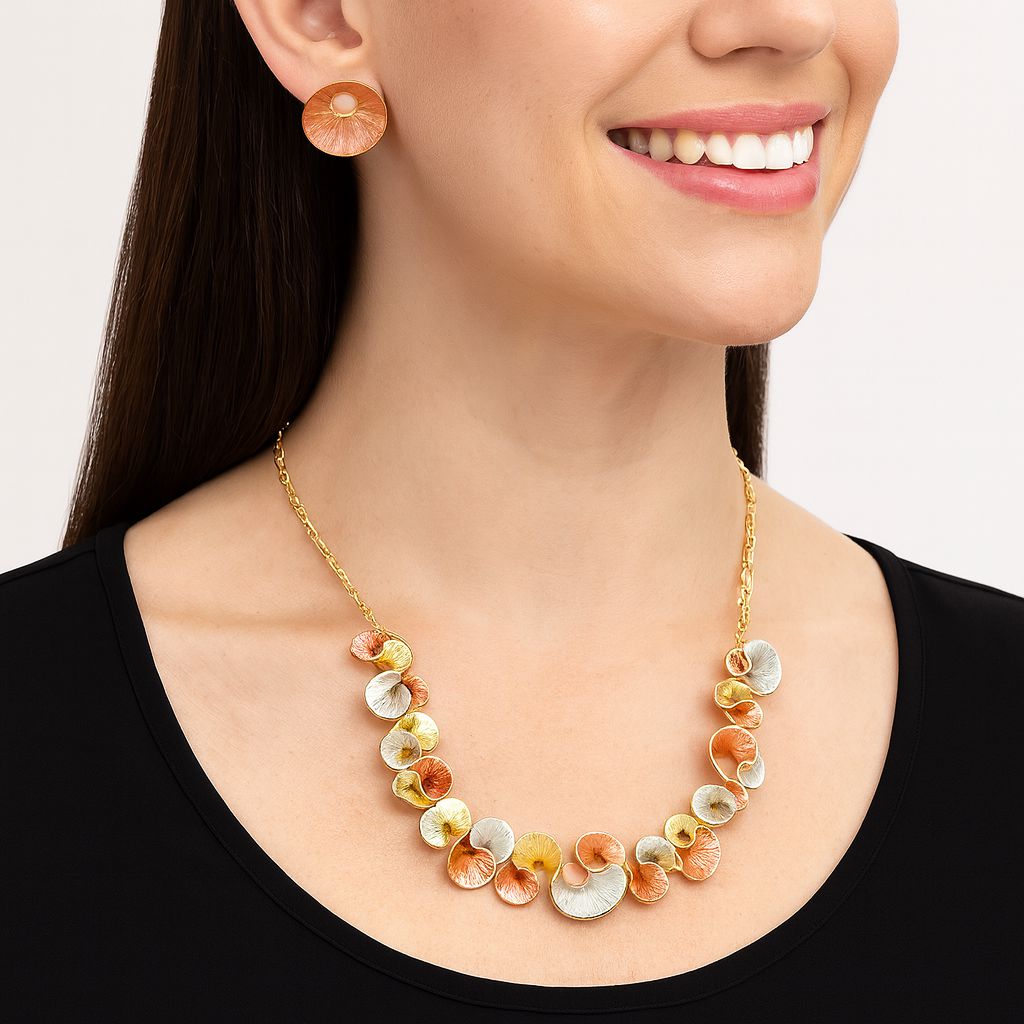 Wave-style gold necklace with hand-painted elements
