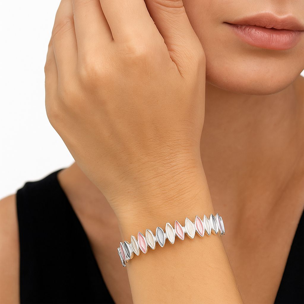 “Lightweight fashion cuff bracelet with enamel details