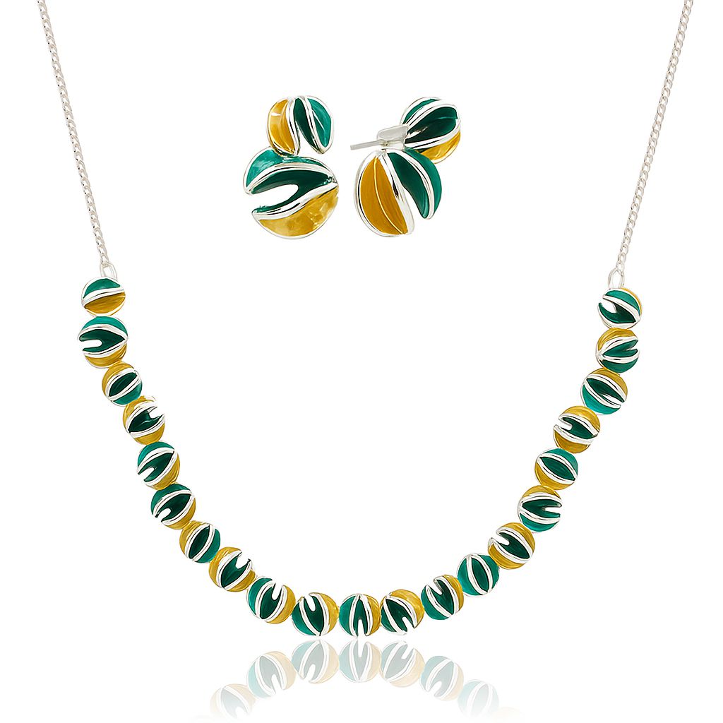 Sculpted disc necklace and earrings set in KC gold plated alloy