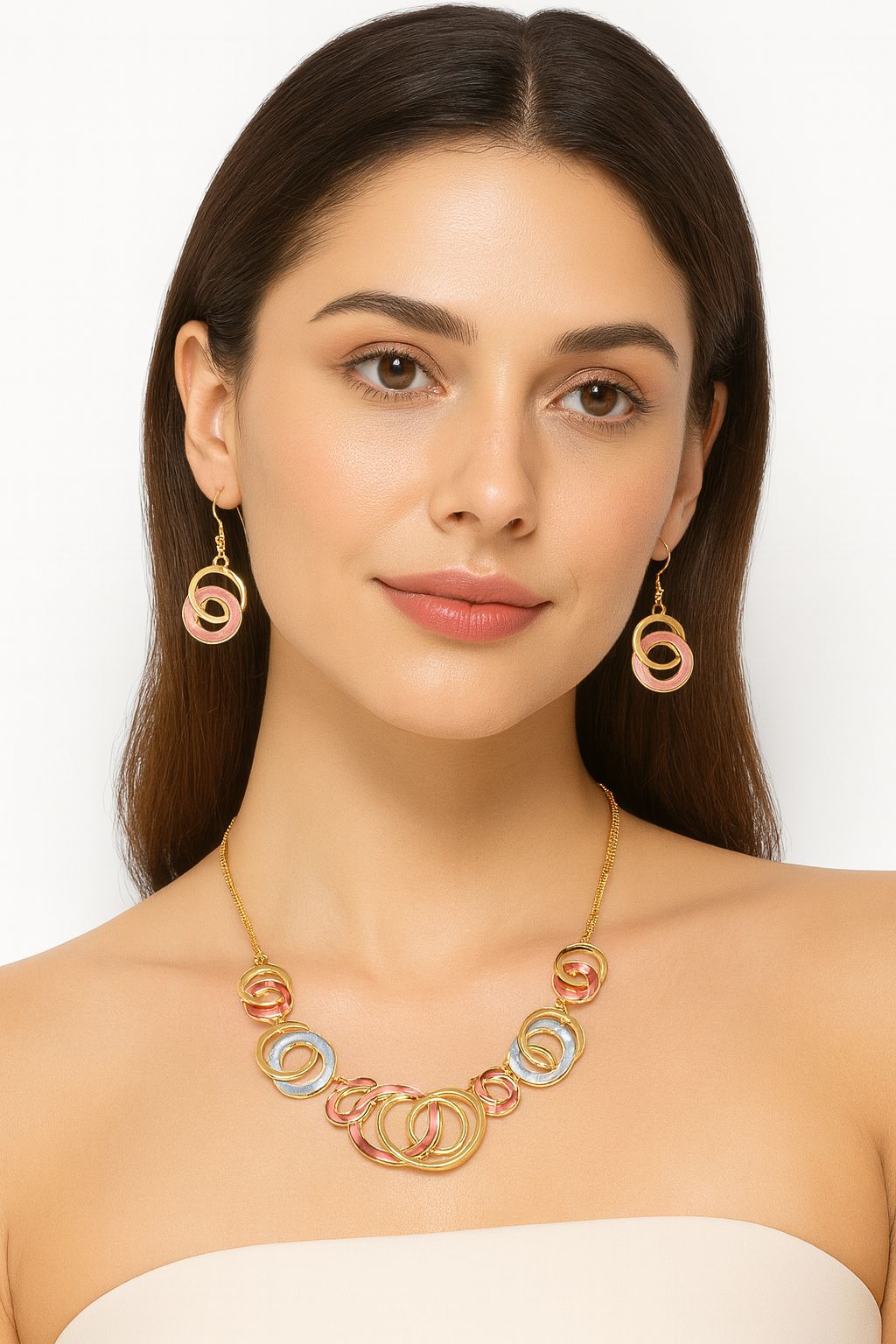 Sculptural droplet-style gold jewelry set with artistic finish
