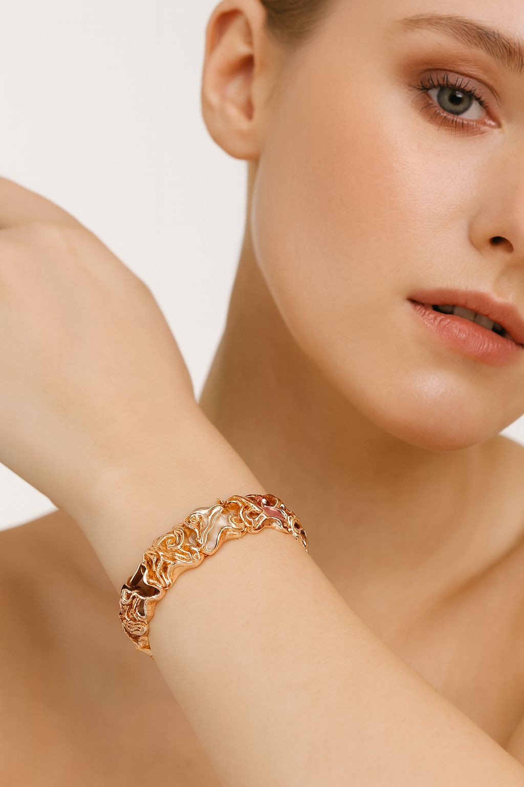 Hand-painted round statement bangle for women