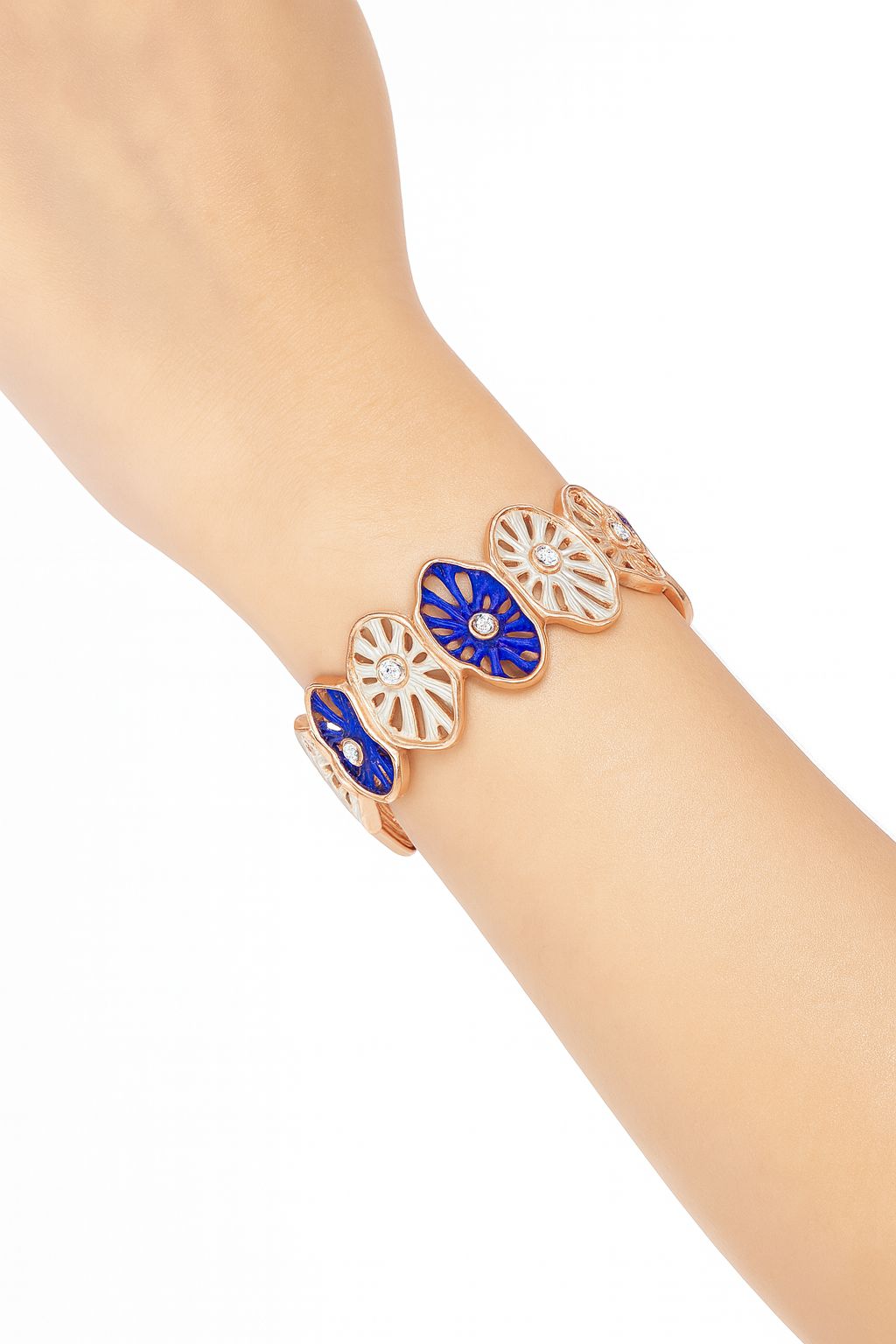 Woman wearing colorful enamel bangle bracelet – fashion styling